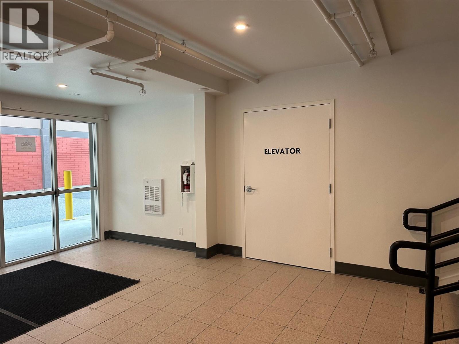 352 WINNIPEG Unit 207 photo 4