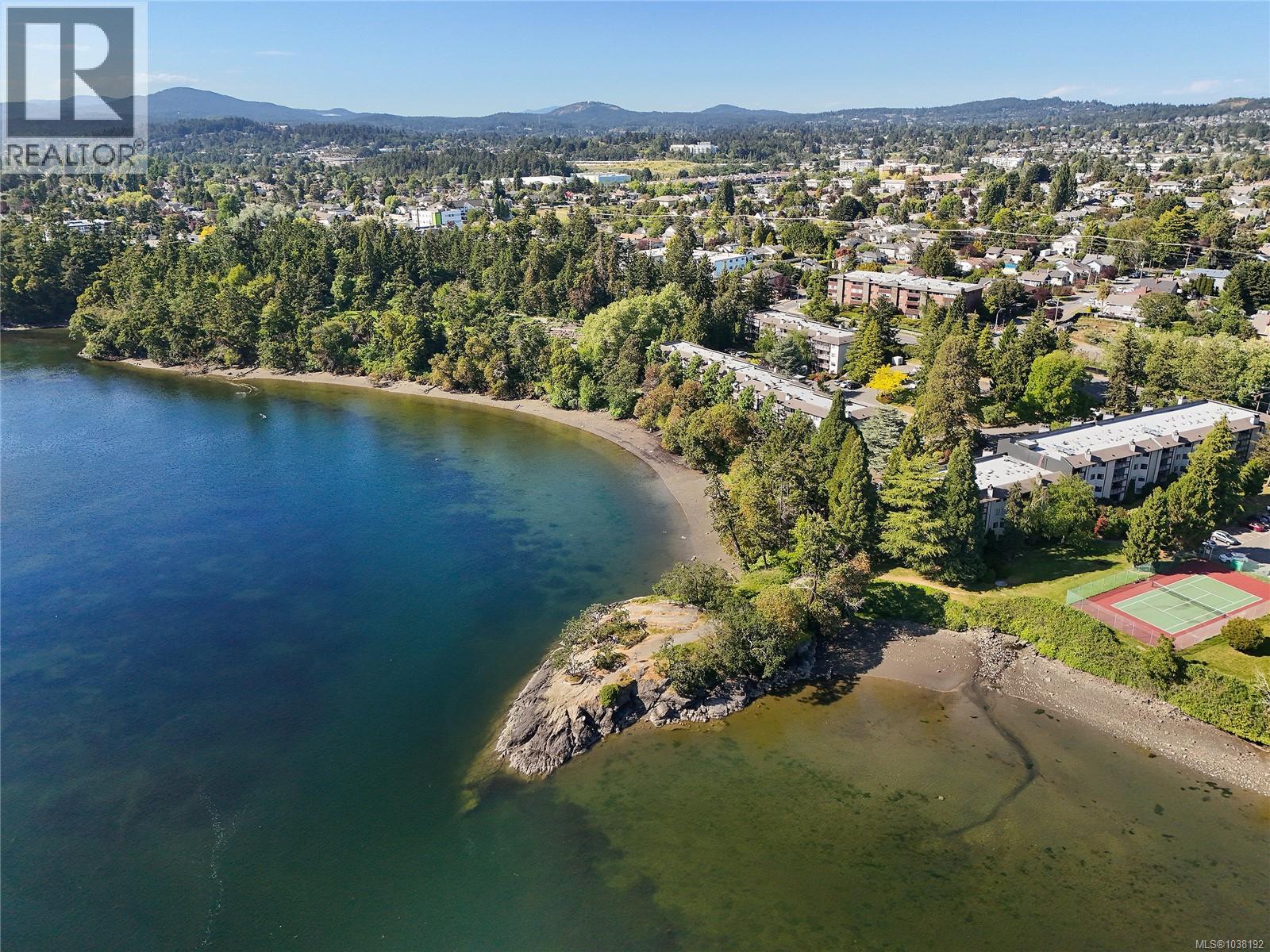 81 Gorge Unit 105