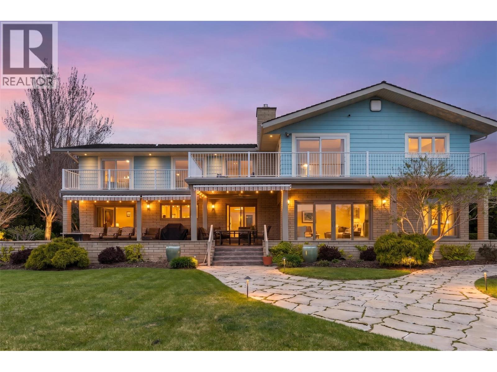 1601 Pritchard photo 2