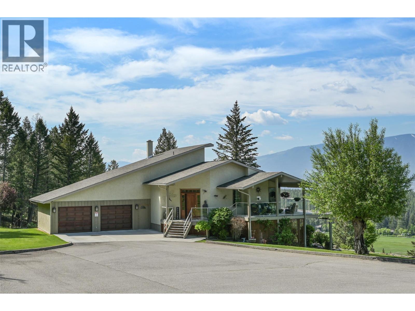9520 Juniper Heights