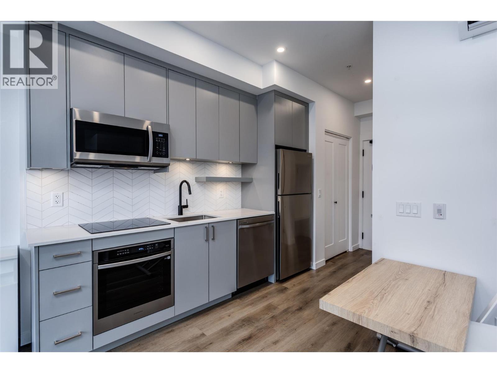 1274 Devonshire Unit 307
