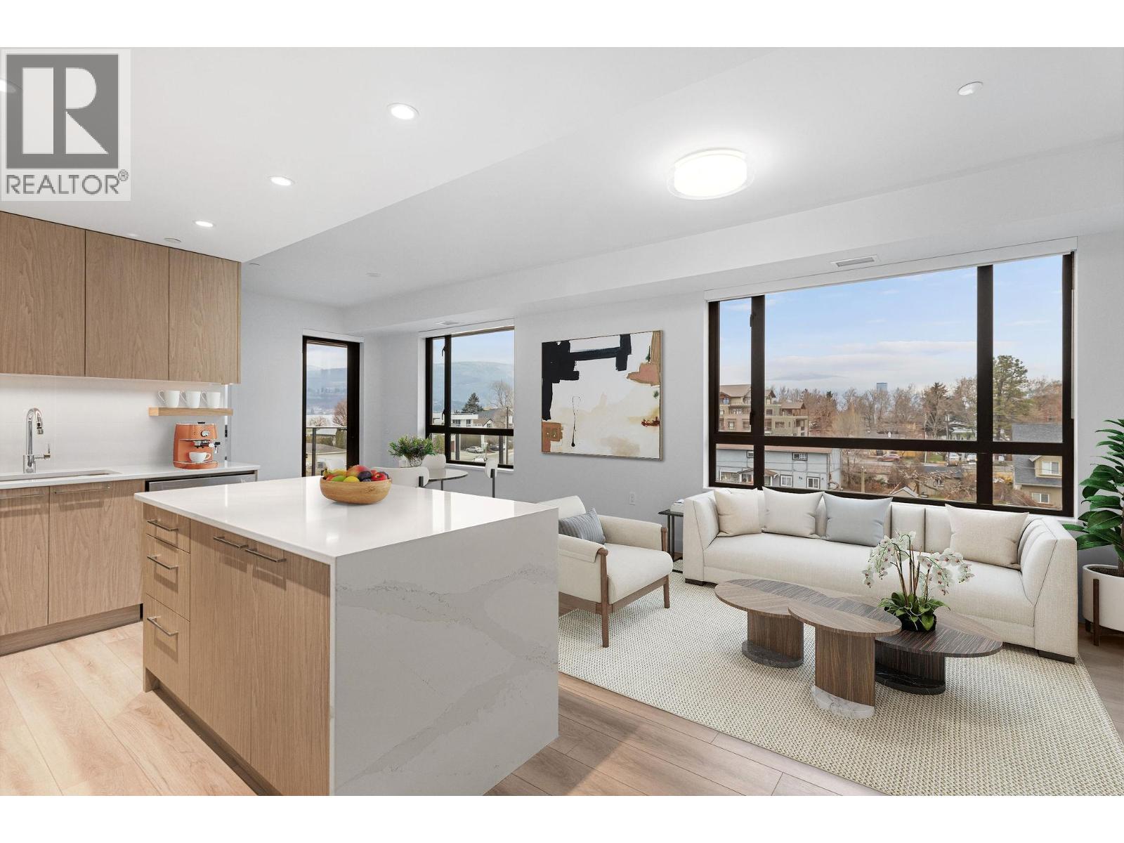 3051 Abbott Unit 201