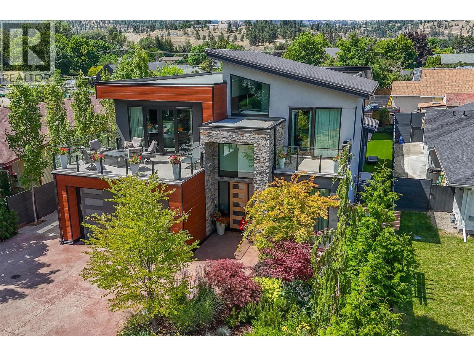 5212 WOODS