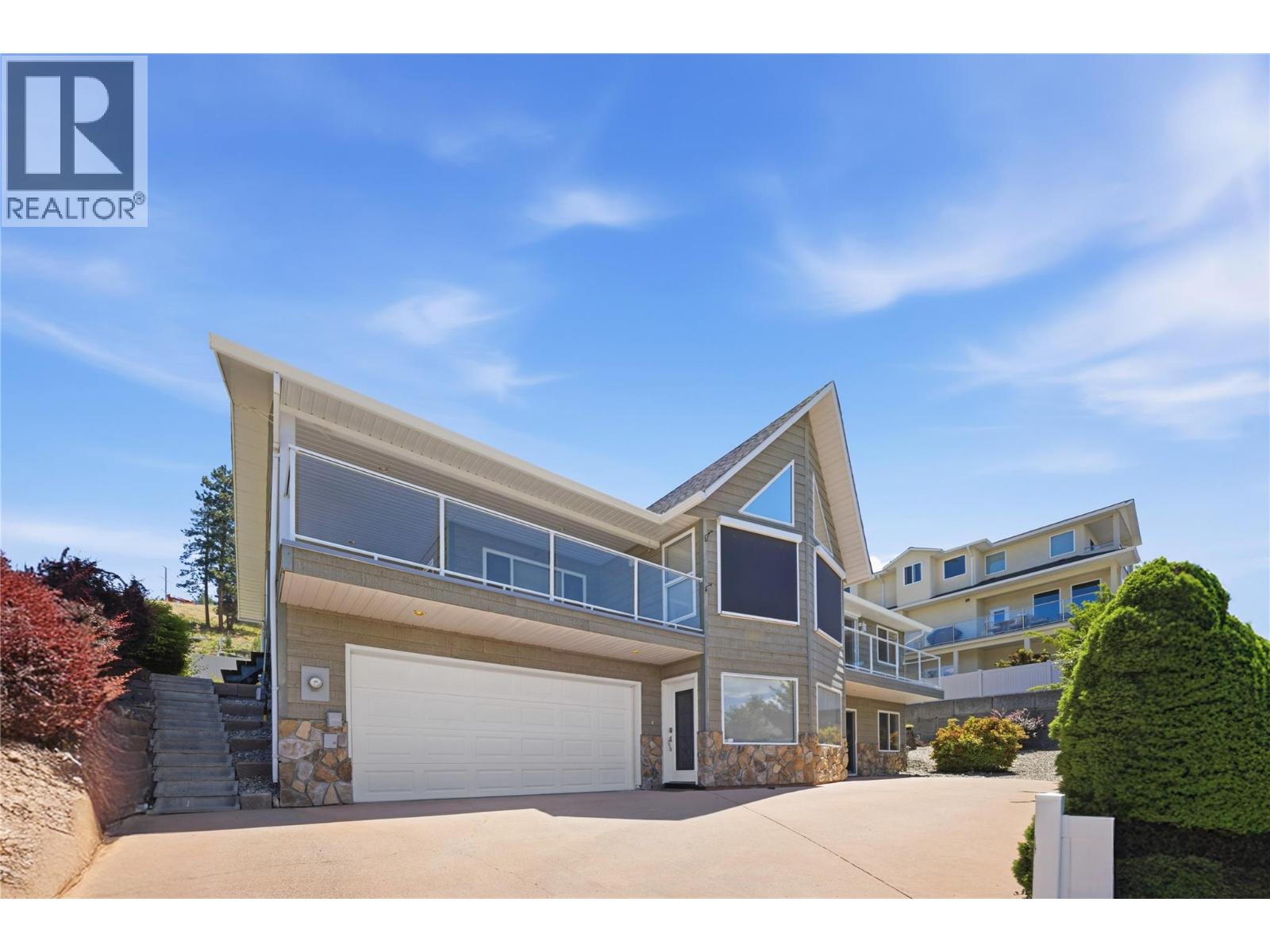 2850 Evergreen