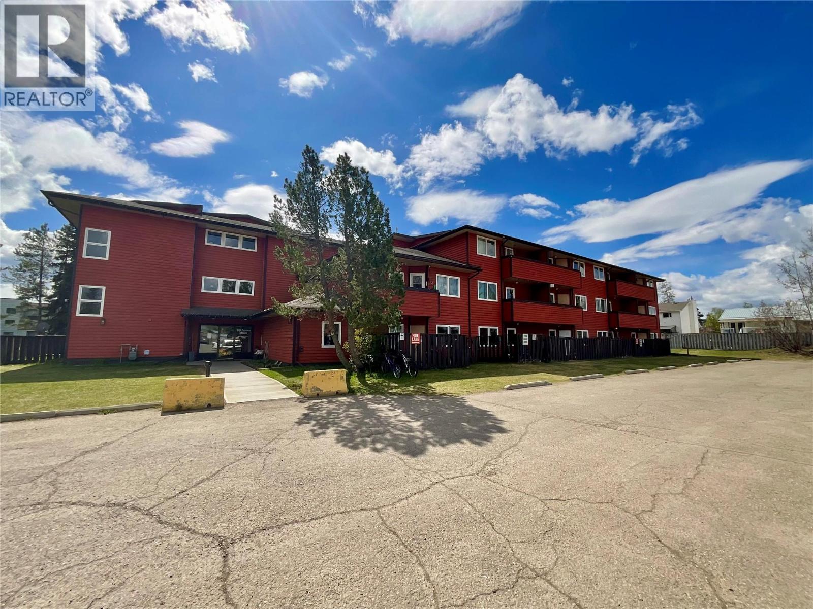 108 Spruce Unit 315