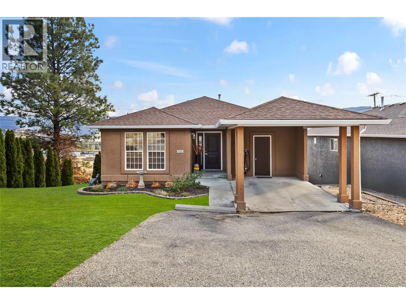 2440 Old Okanagan Unit 1132