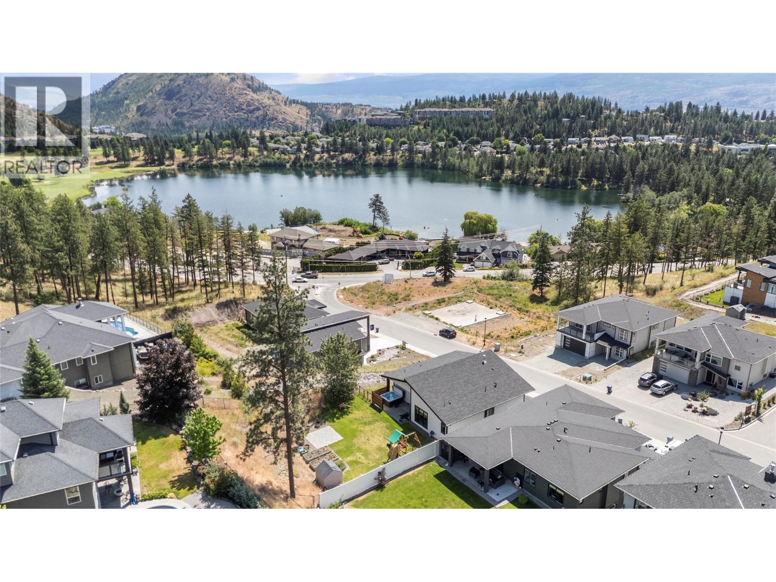 2846 Canyon Crest