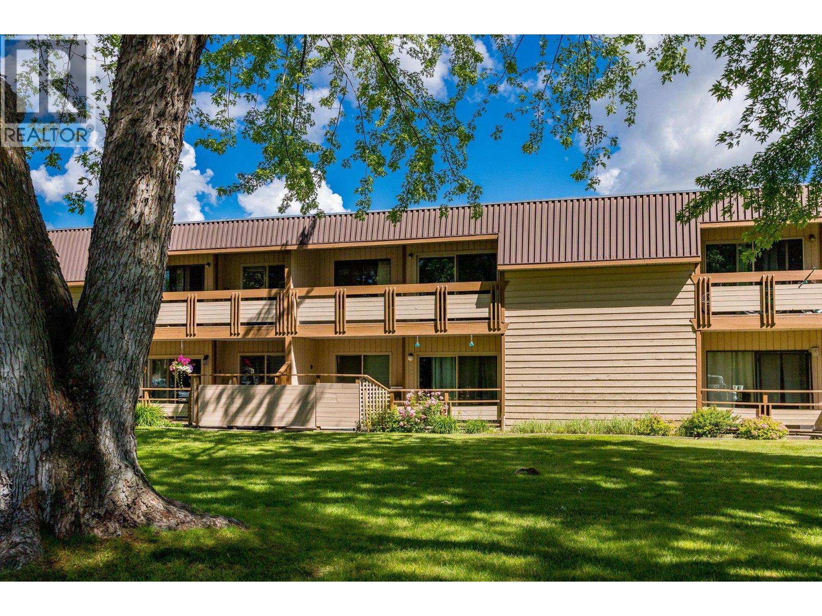 880 Badke Unit 203A