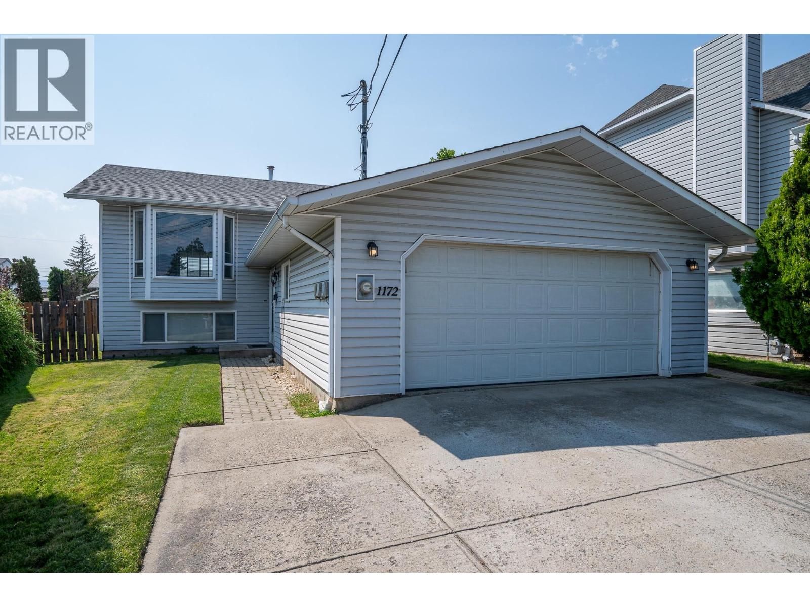 1172 Kamwood