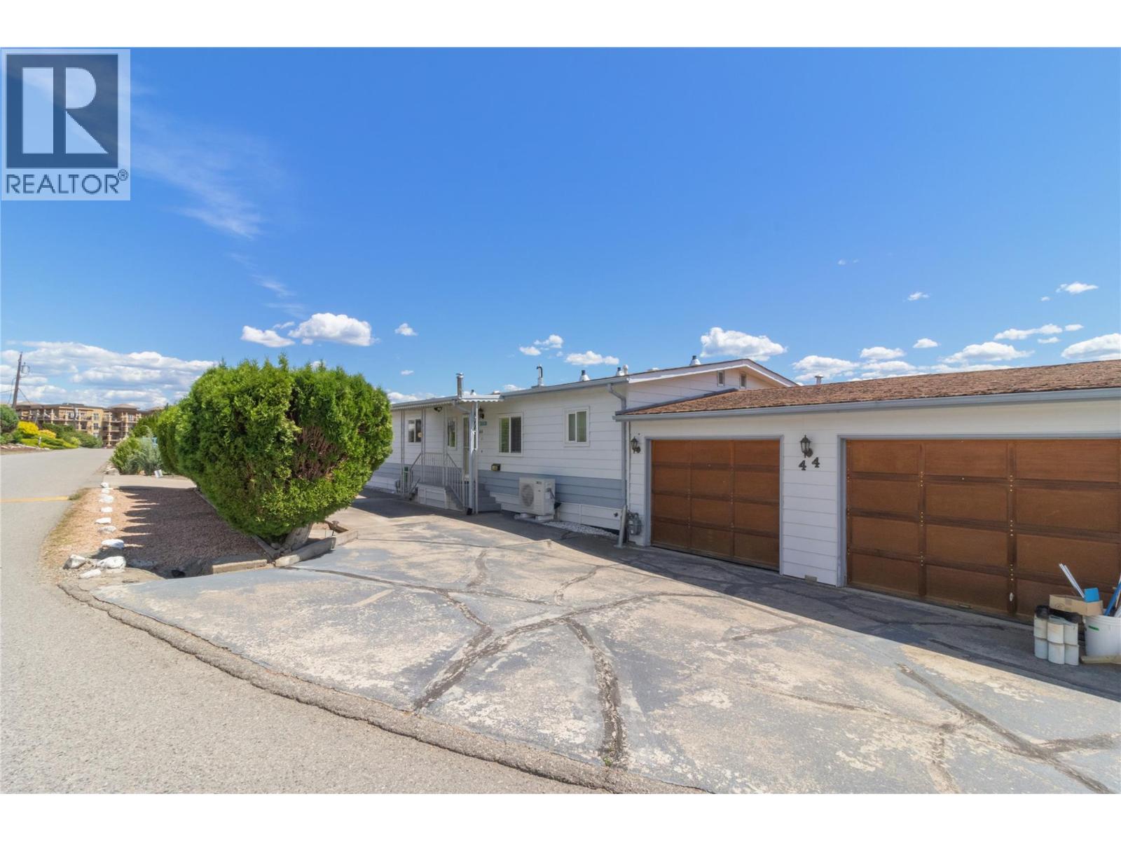 2098 Boucherie Unit 44