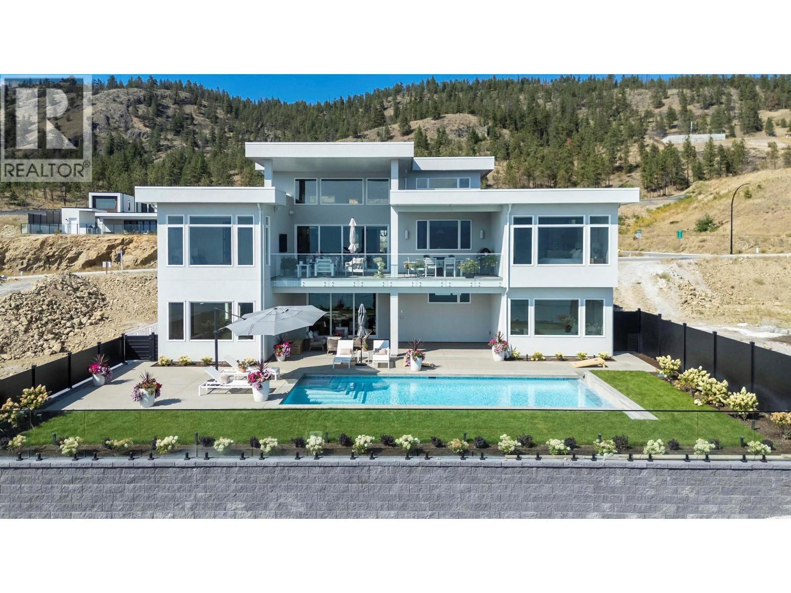 1391 Vineyard