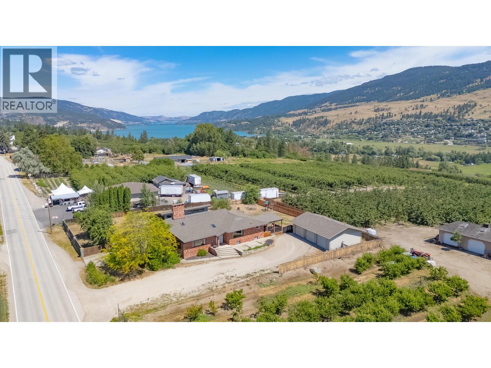 10371 Okanagan Centre