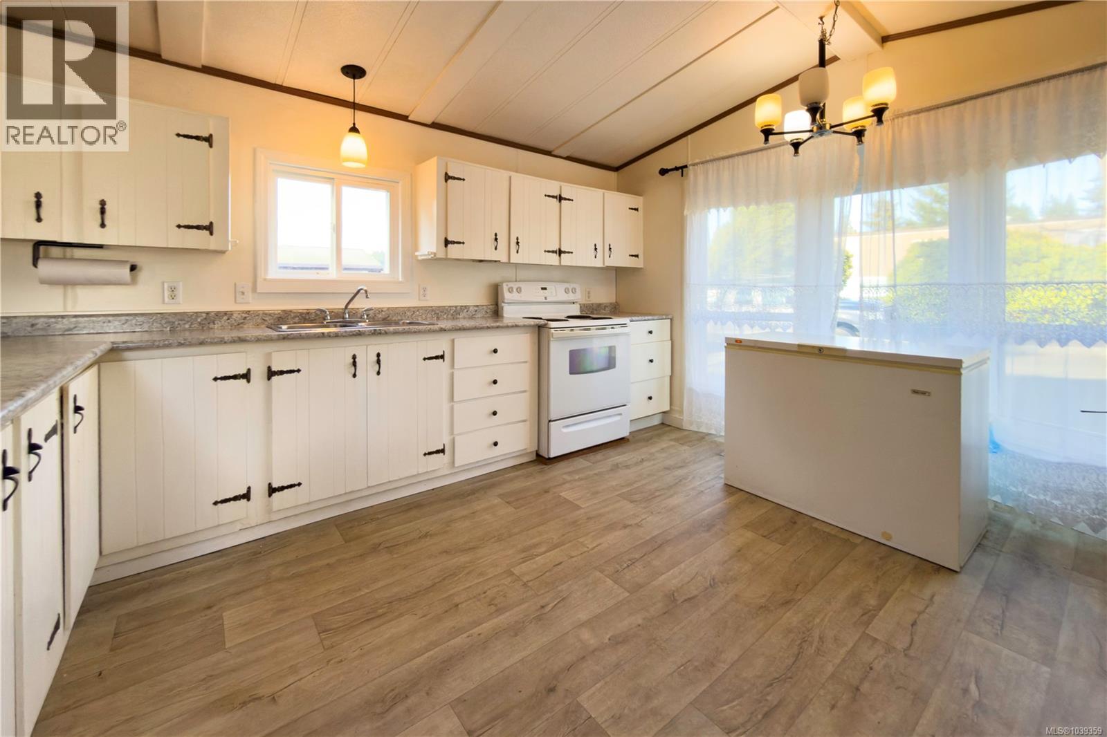 1160 Shellbourne Unit 80