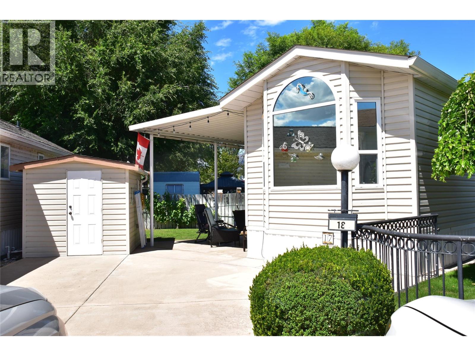 2615 Lakeshore Unit 17
