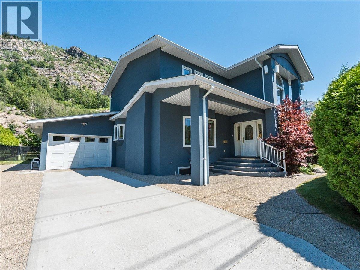 3441 LABURNUM