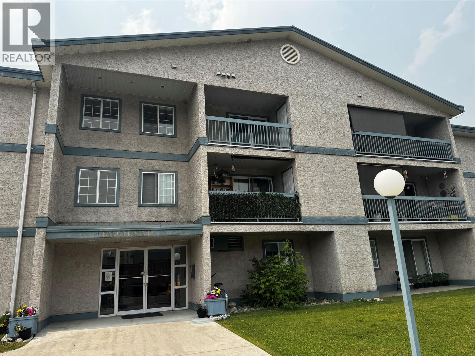 521 8th Unit 203