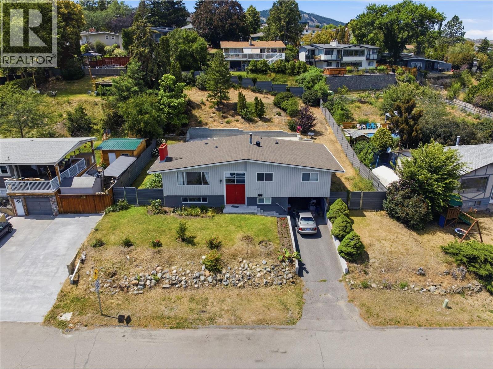 355 Pemberton