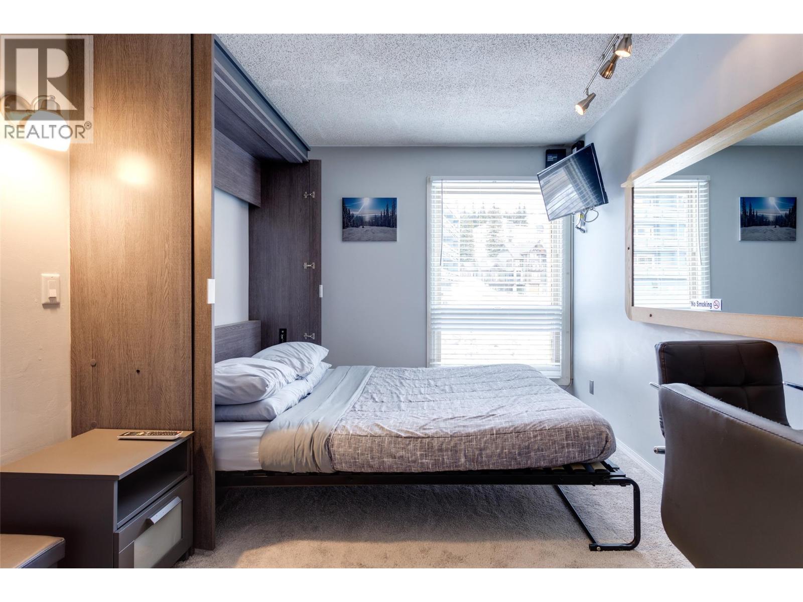 5375 Big White Unit 230