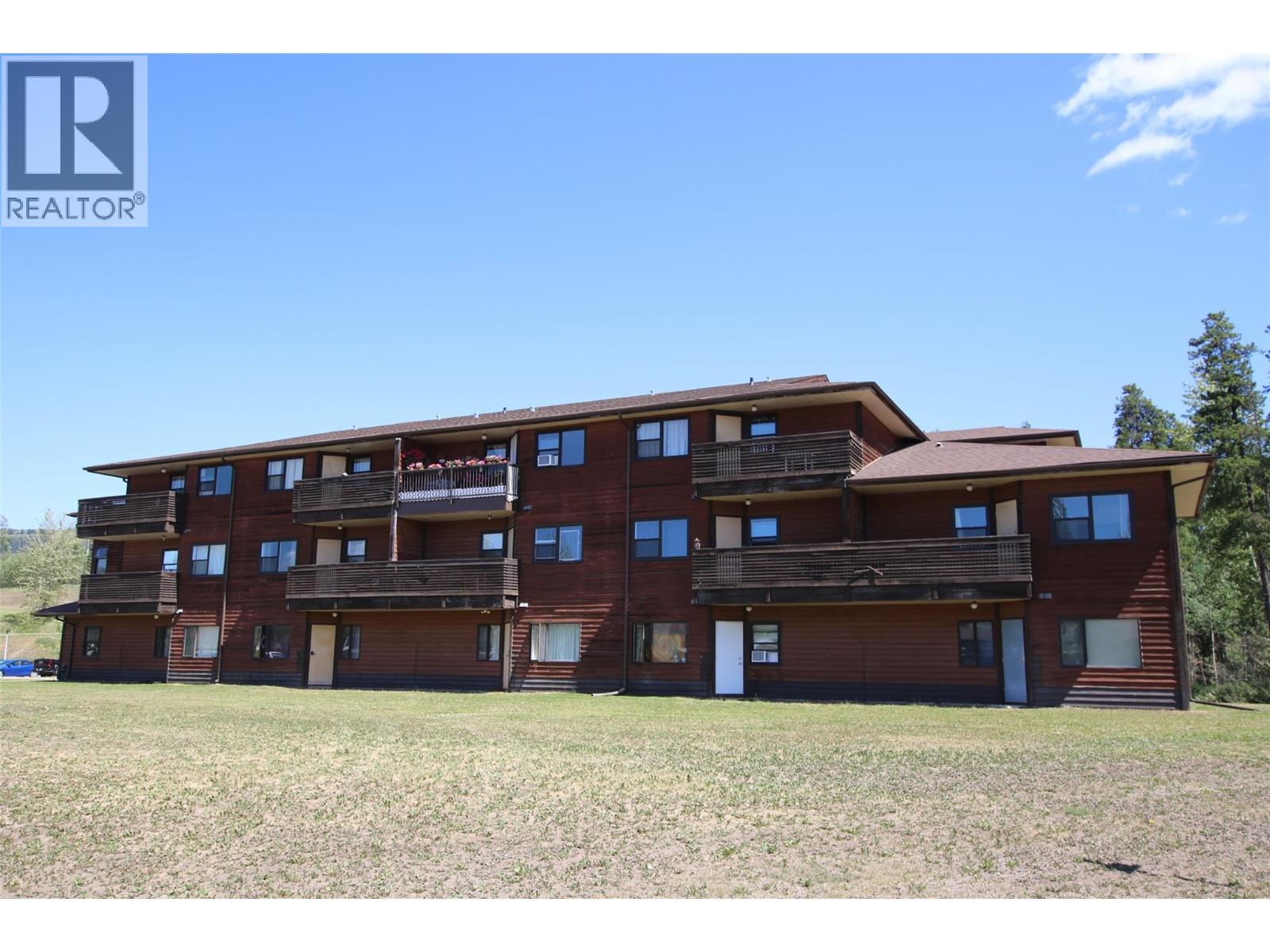 195 CHAMBERLAIN Unit 206