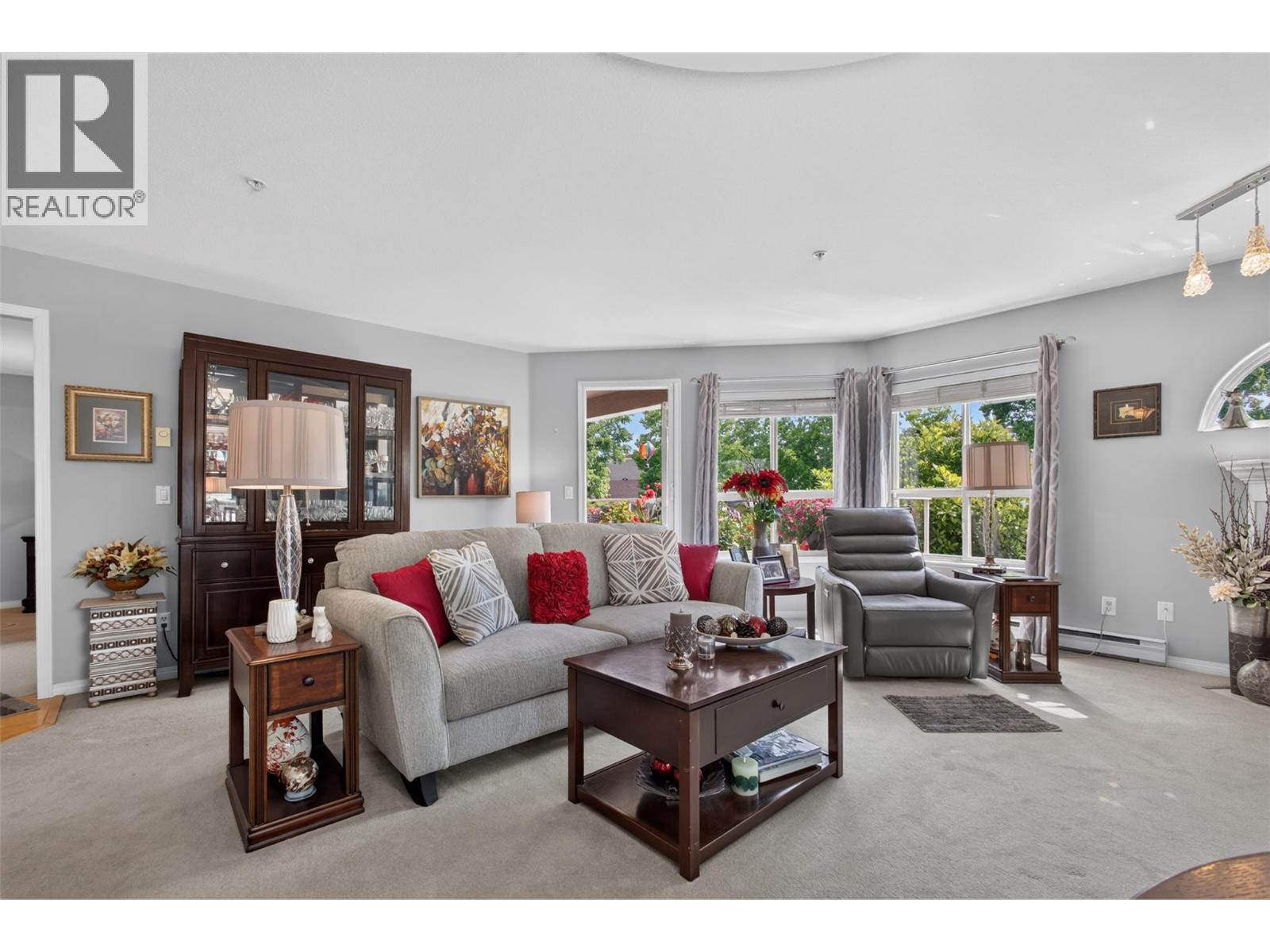 2130 Vasile Unit 108