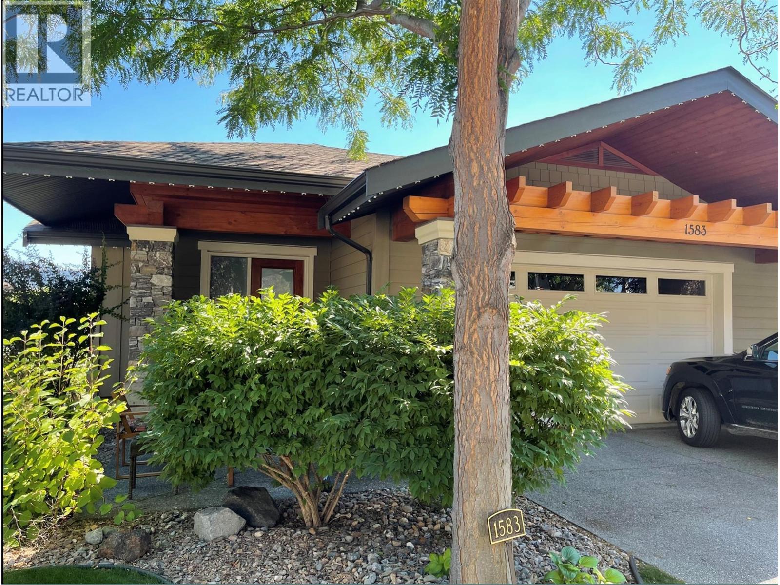 1583 GOLF RIDGE