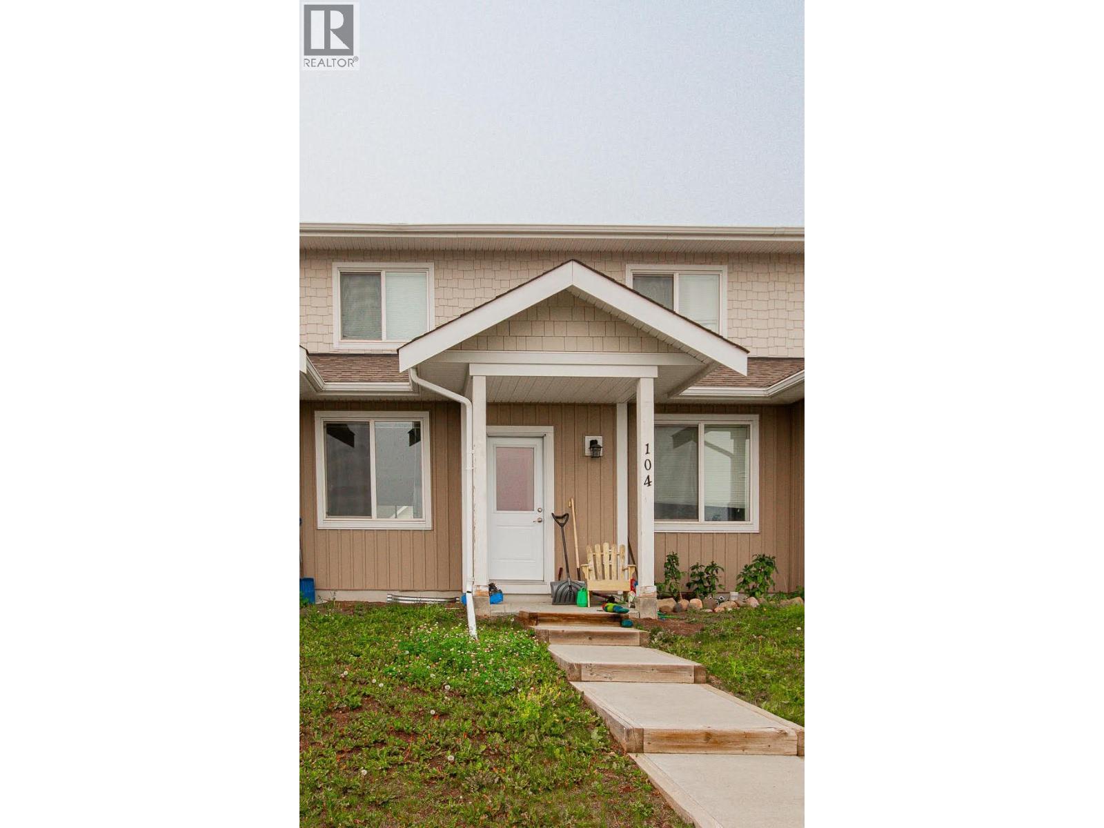1617 88 Unit 104