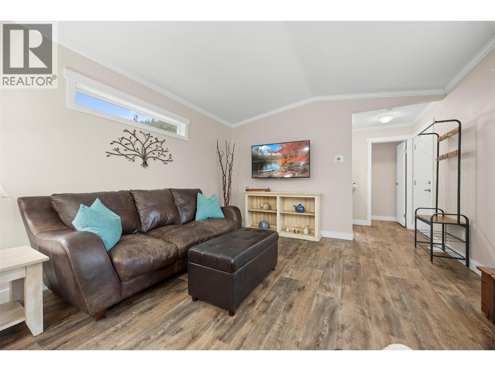 1860 Boucherie Unit 33