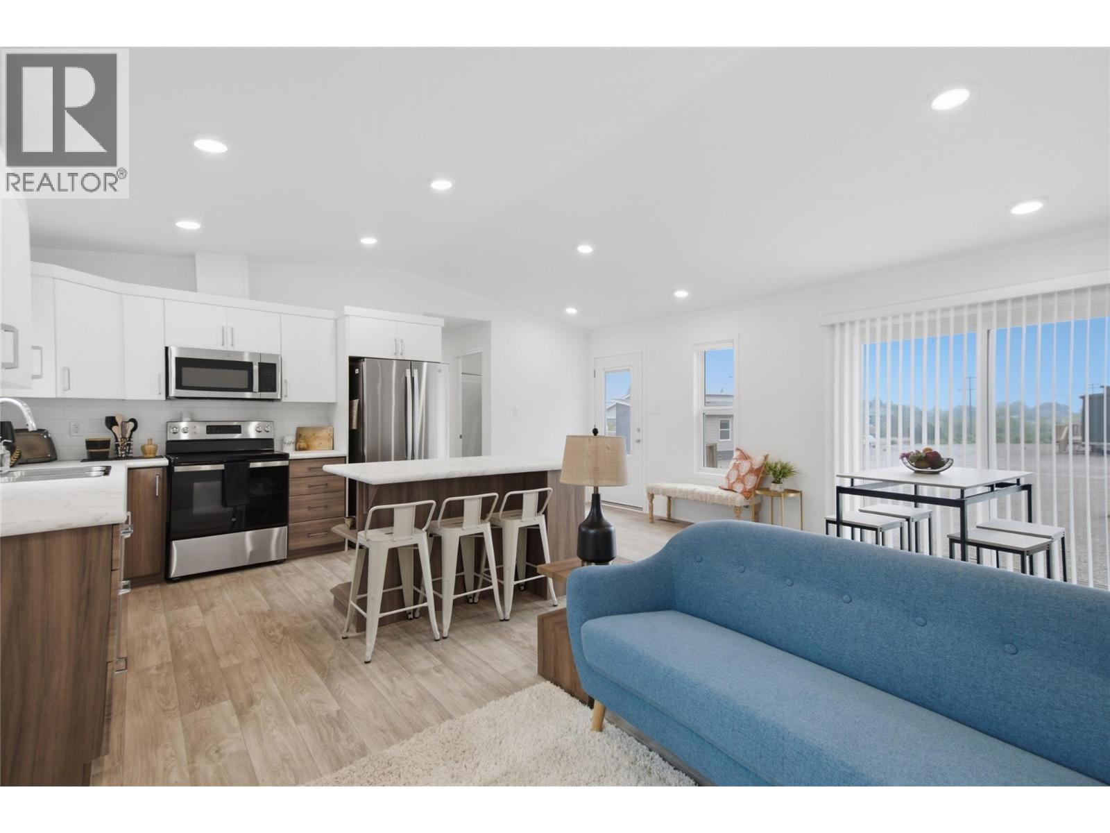235 Aylmer Unit 30