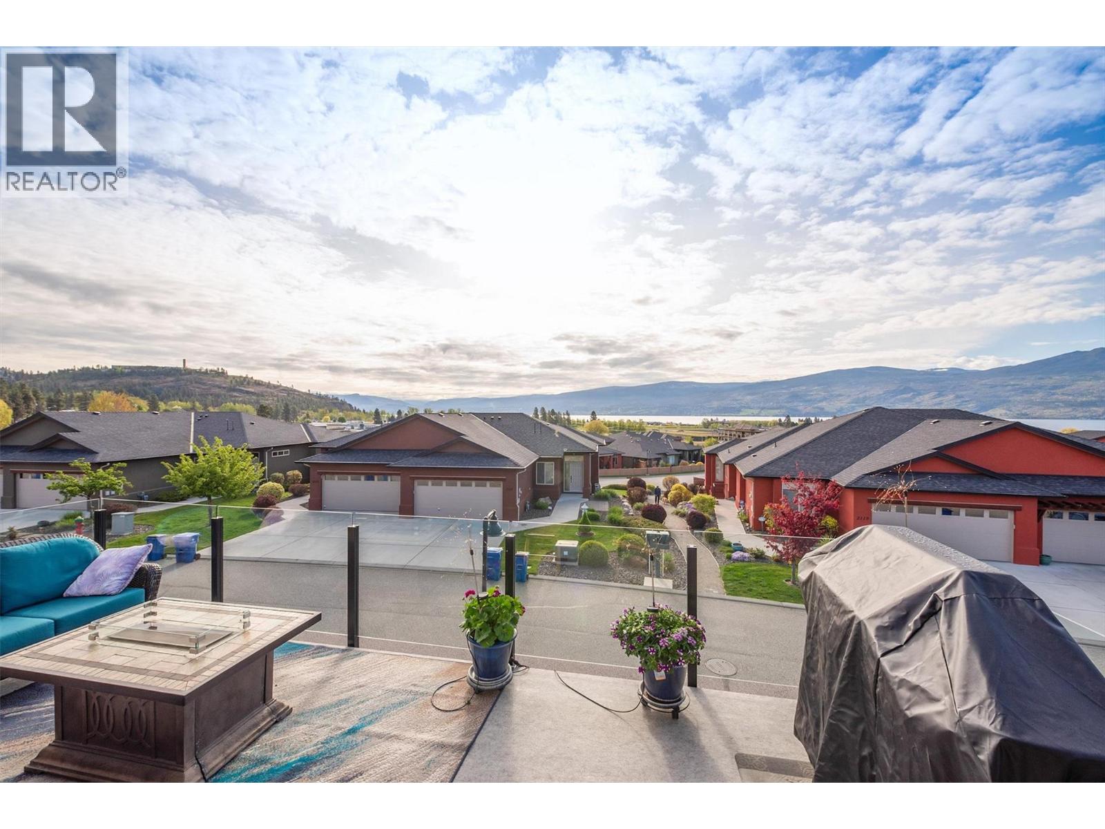 2135 Madera
