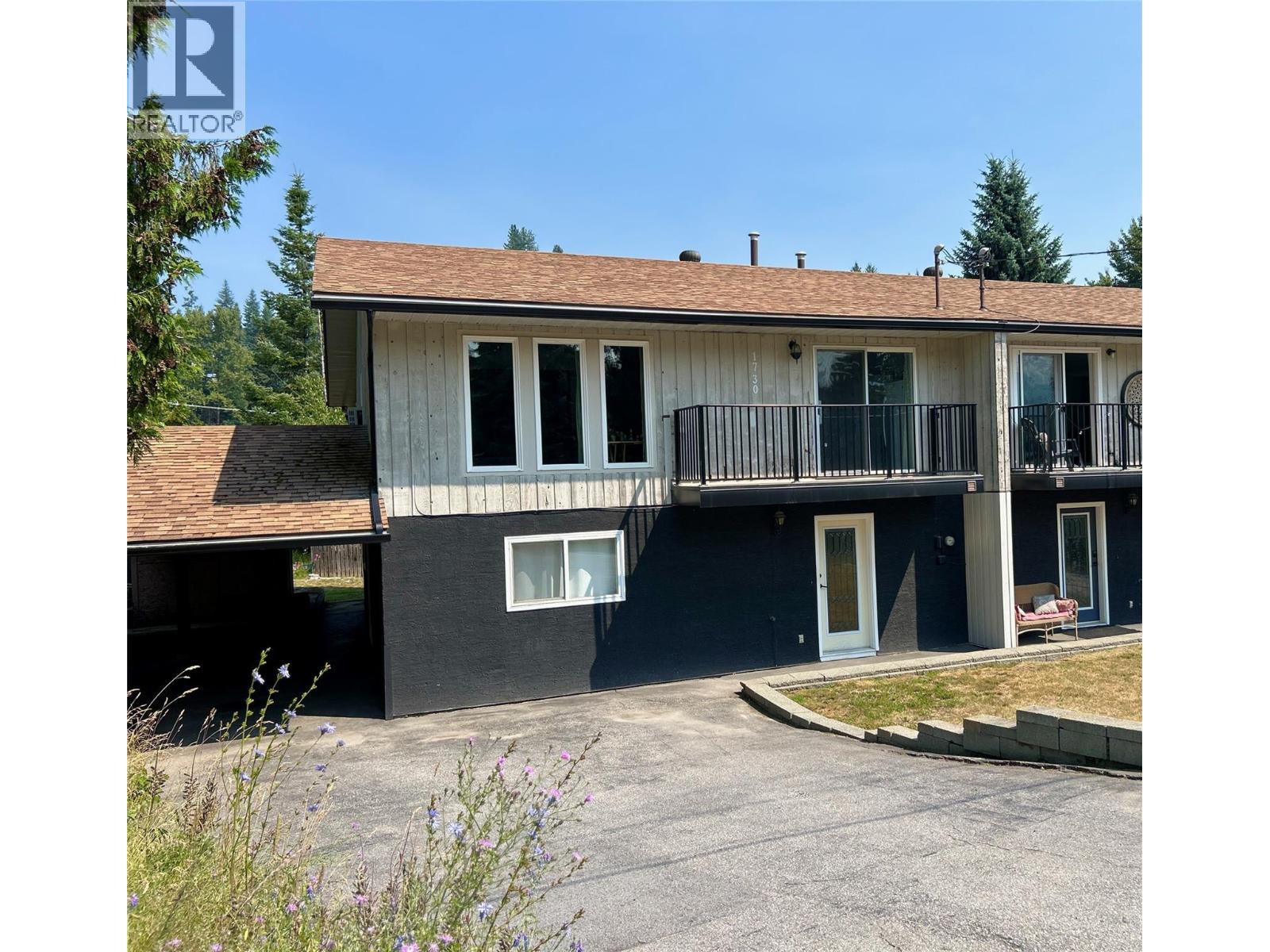 1730 Thompson