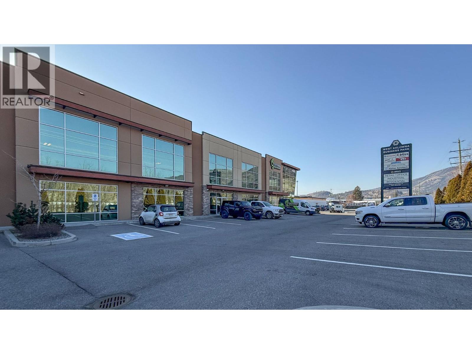 1445 Stevens Unit 120 - 130