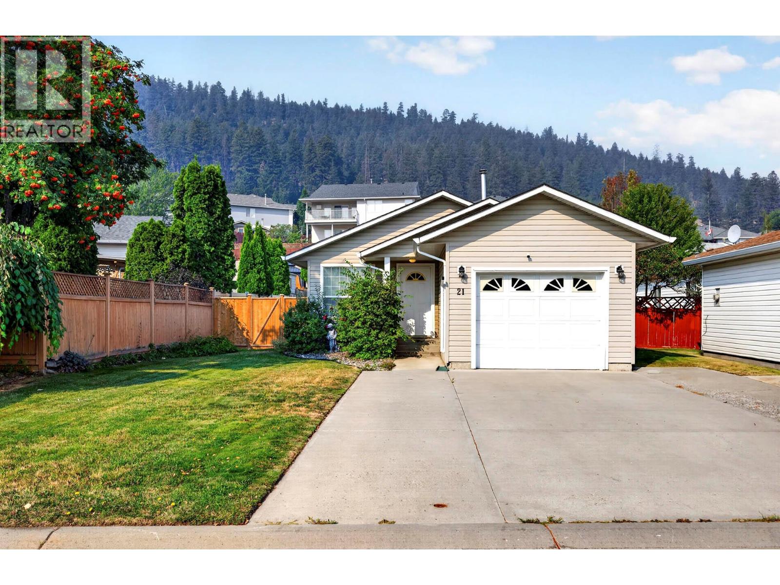 1951 Lodgepole Unit 21