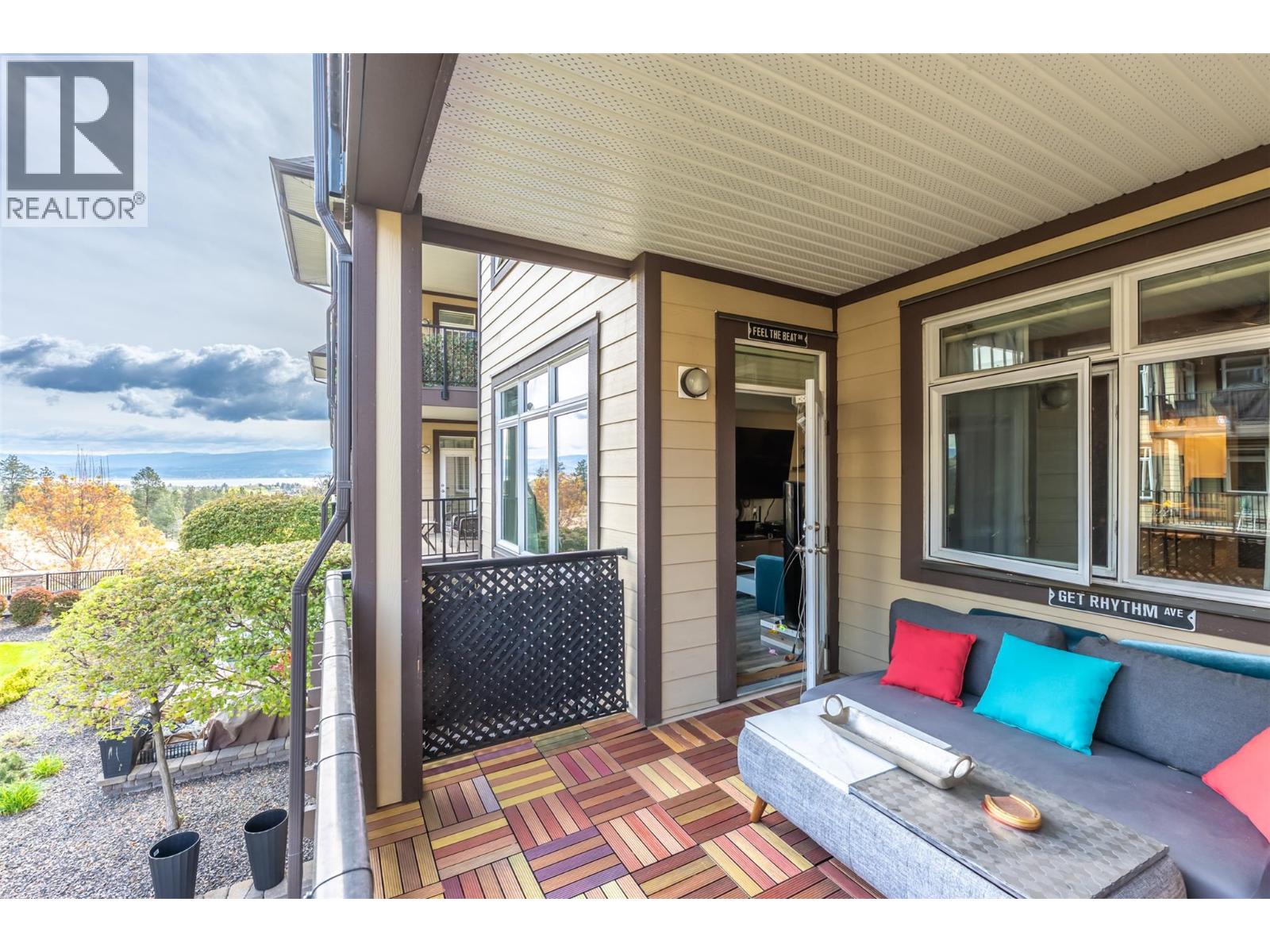 3842 Old Okanagan Unit 4209