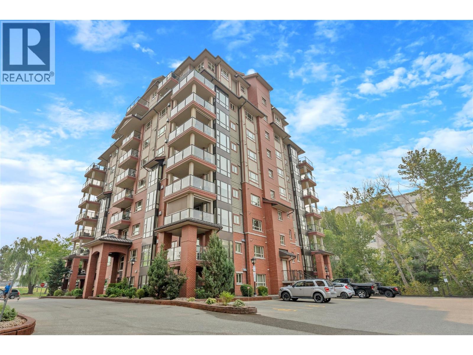 2125 Atkinson Unit 705