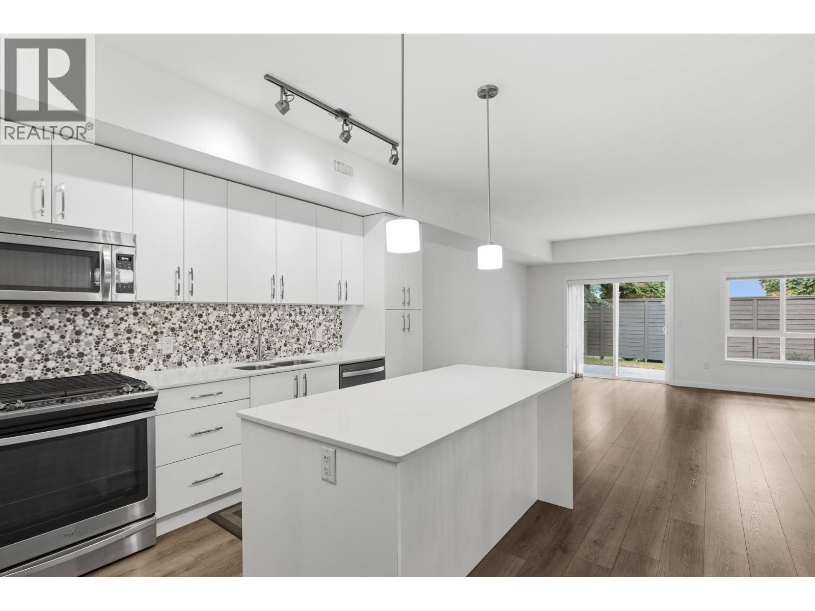680 Old Meadows Unit 74