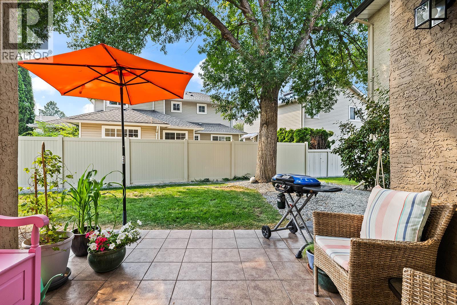 735 Cook Unit 104B