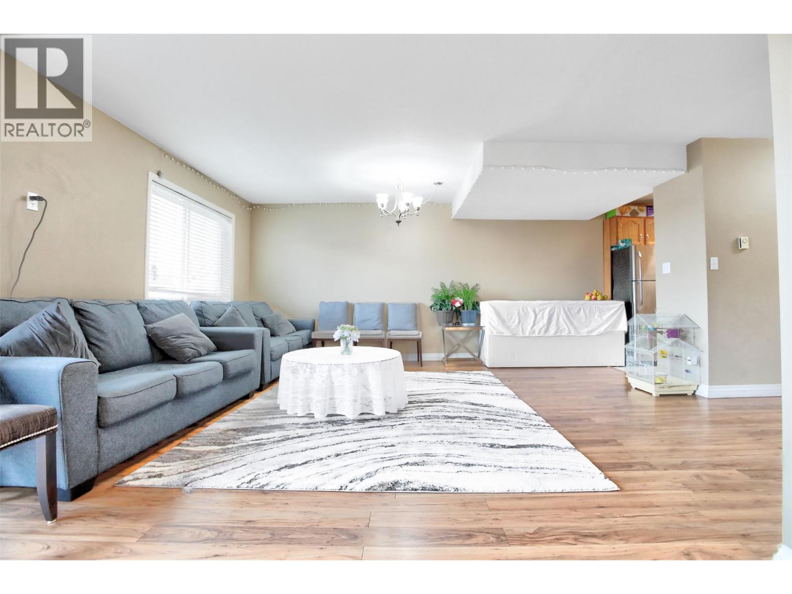 95 ECKHARDT Unit 203
