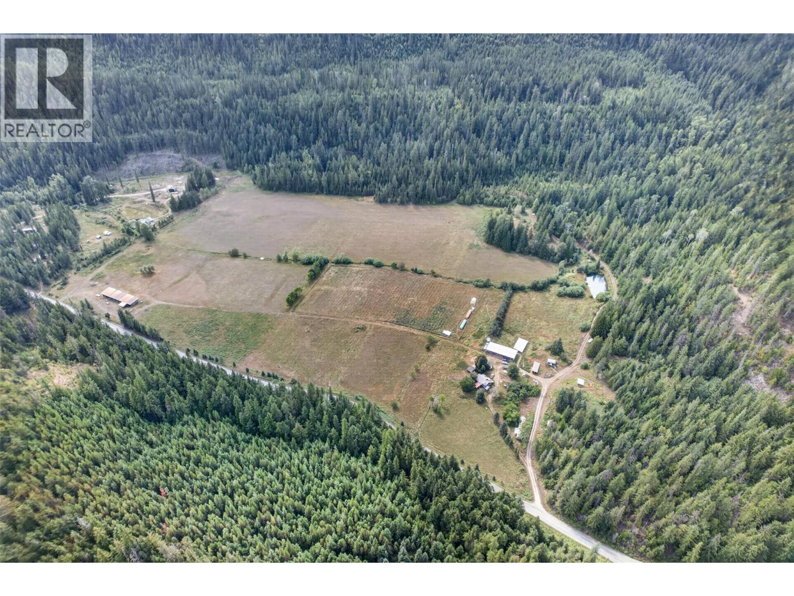 5795 Kaslo South Rd