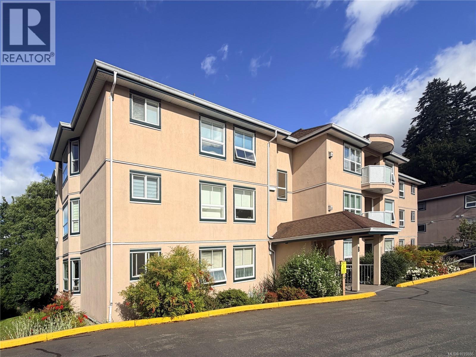 3000 Oak Unit 301B