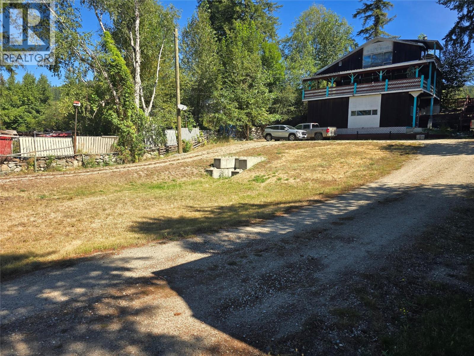 1037 RAFT RIVER