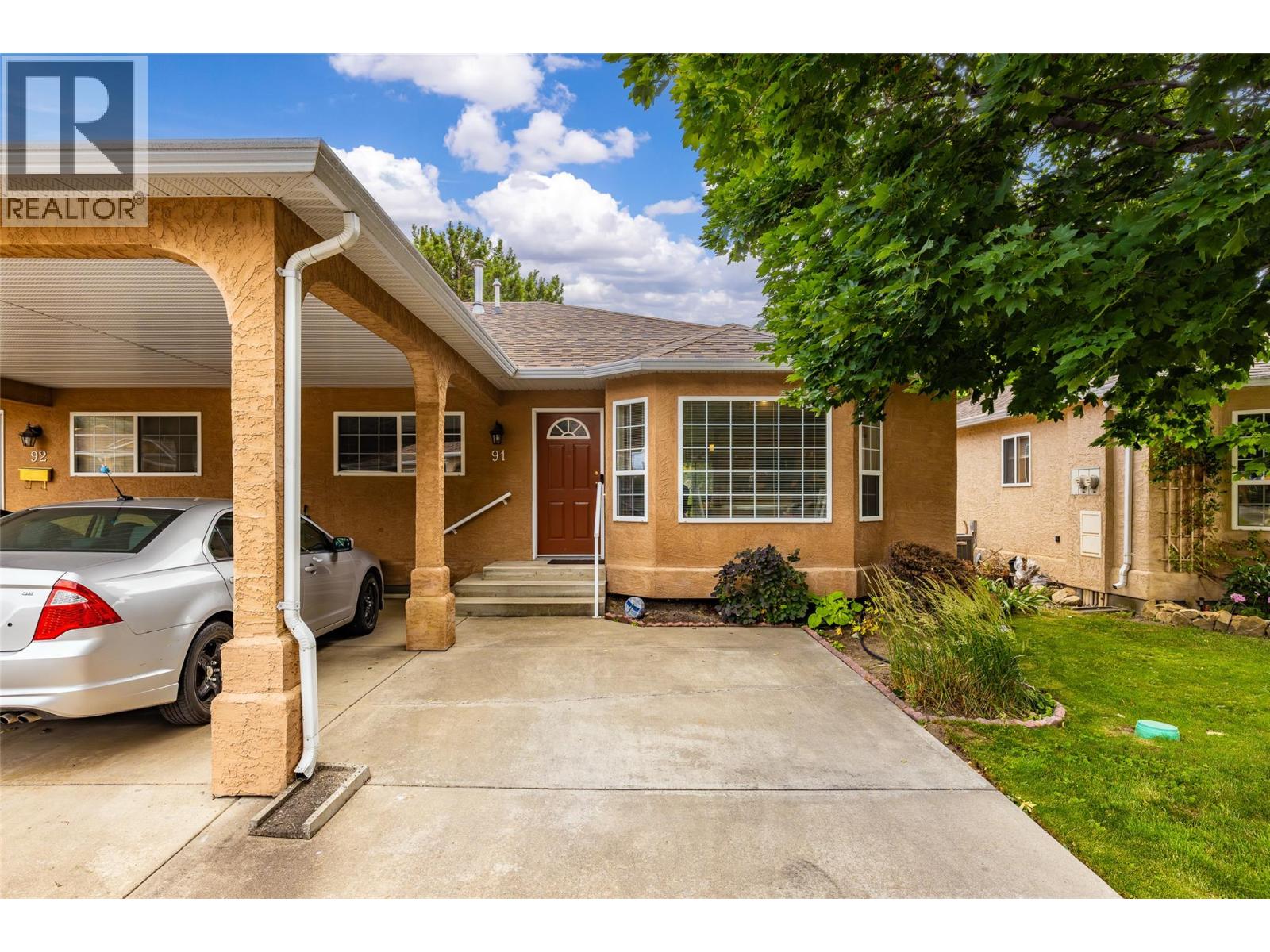 2210 LOUIE Unit 91