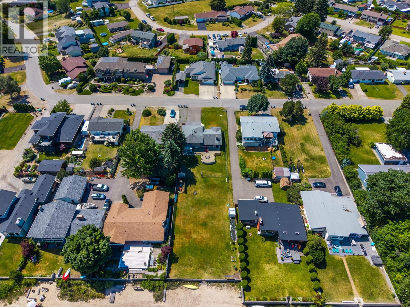 331 Lakeshore