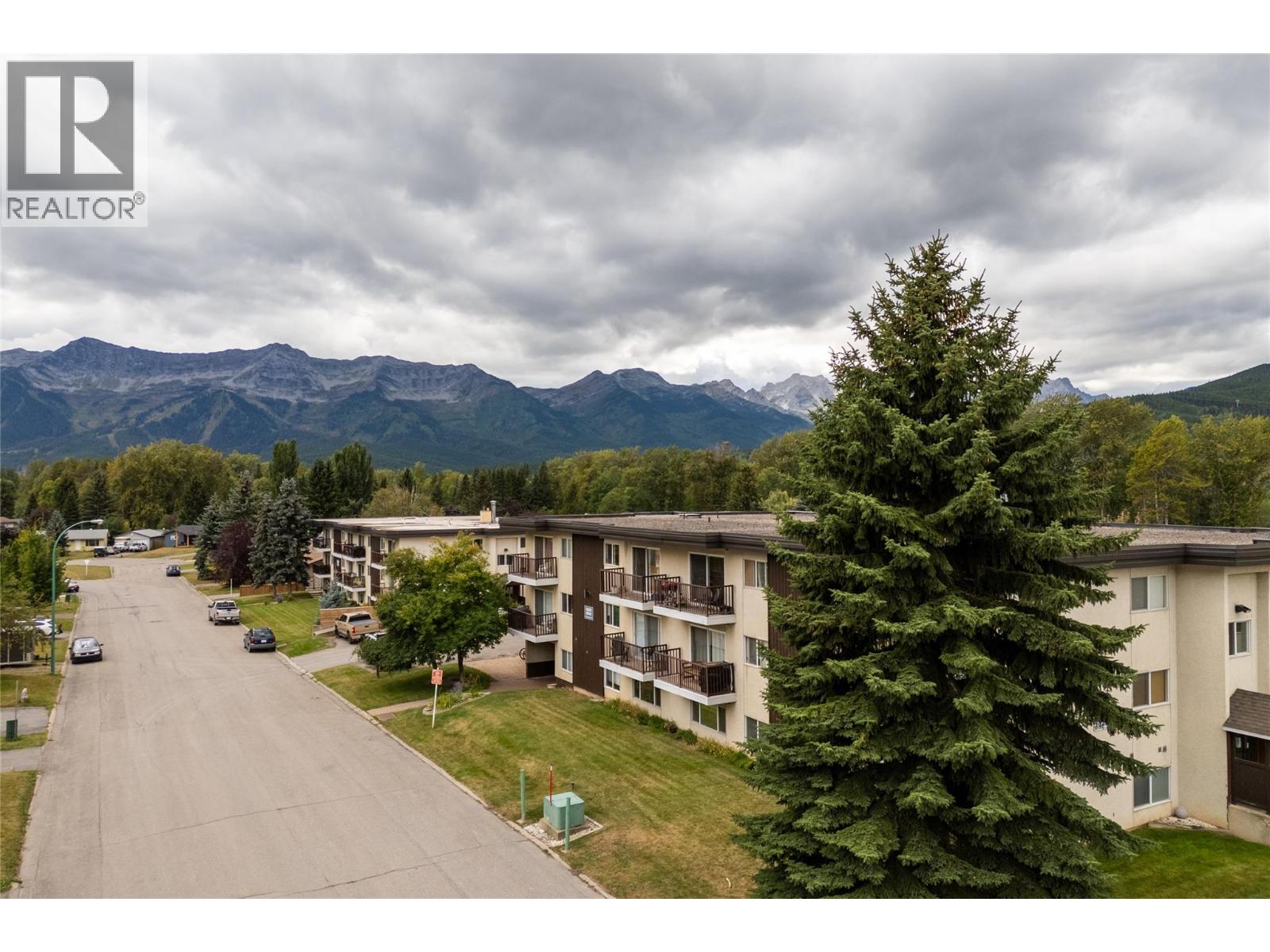 51 Ridgemont Unit 303