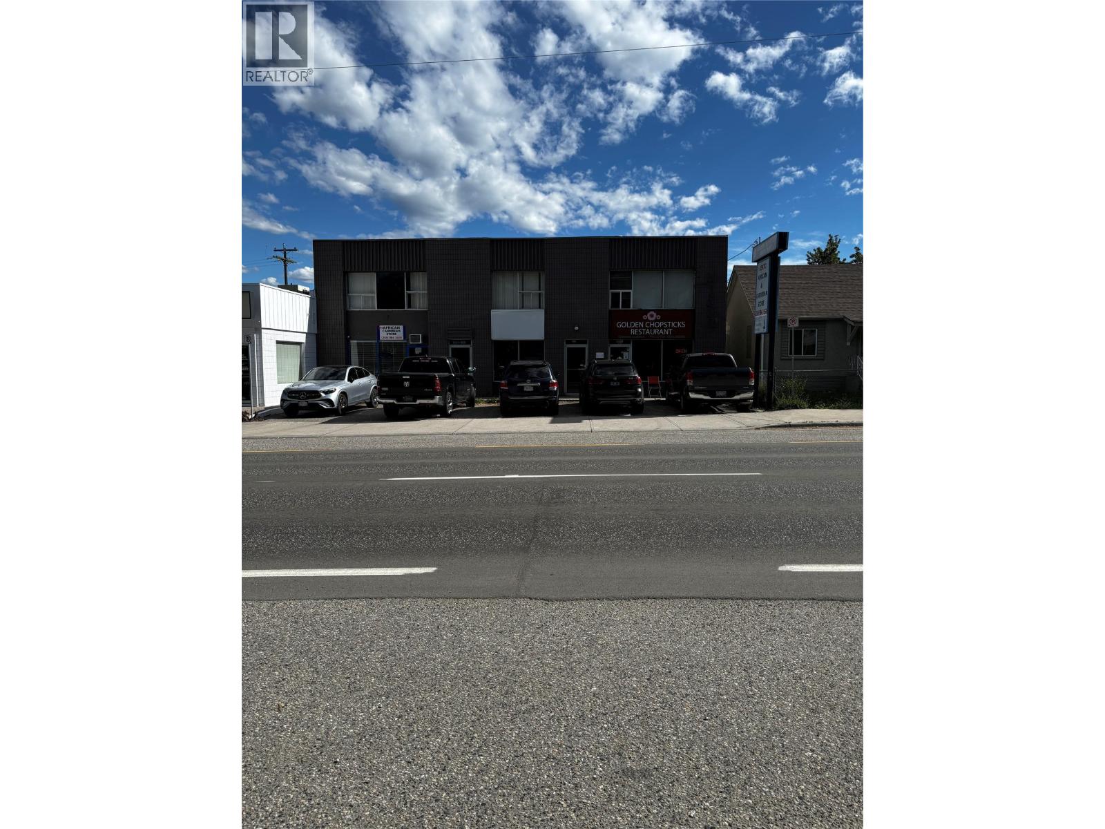 2459 Main Unit 201