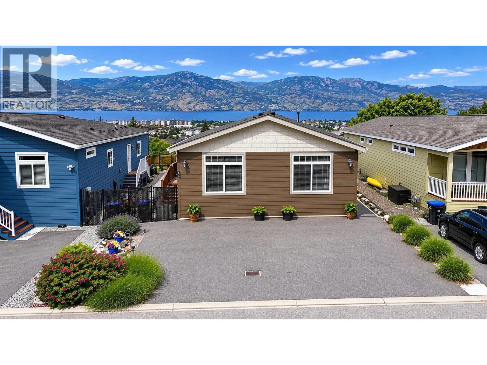 2440 Old Okanagan Unit 523