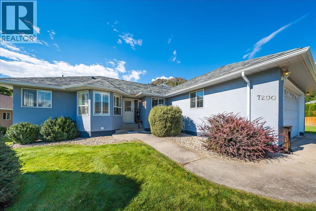 7200 Wright