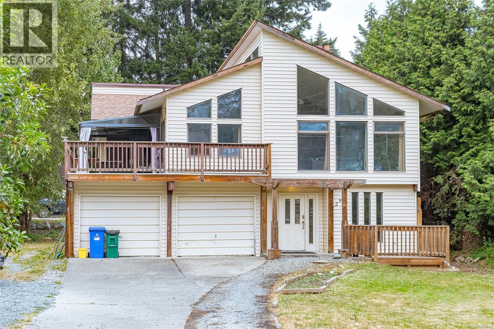 2299 MacFarlane