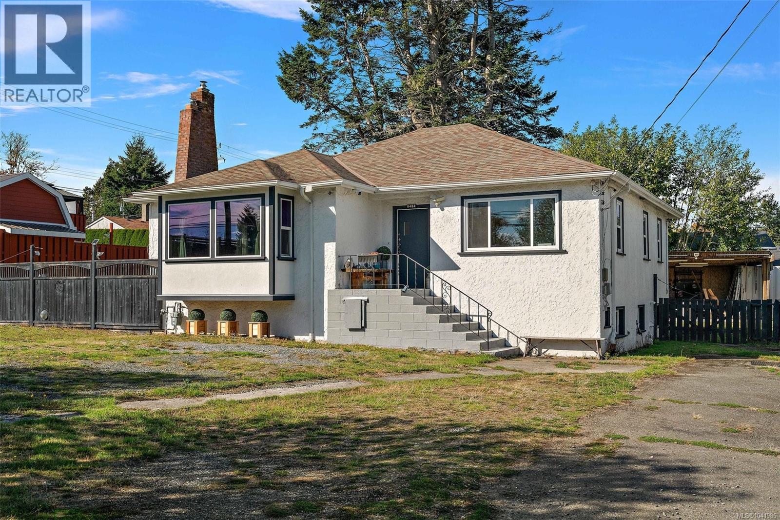 6484 Sooke