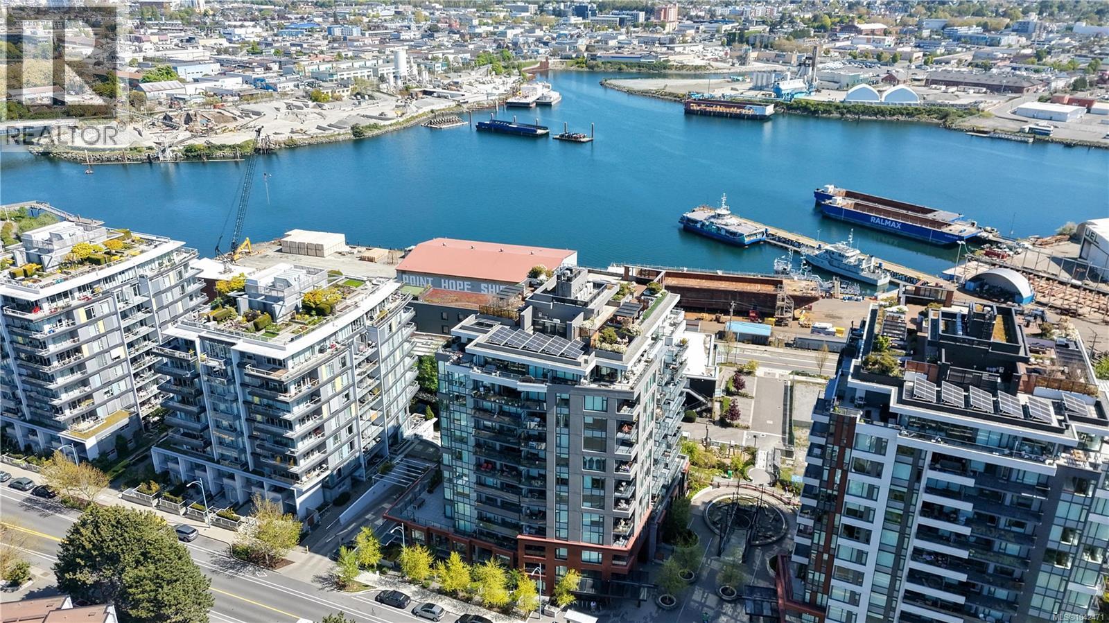 369 Tyee Unit 201