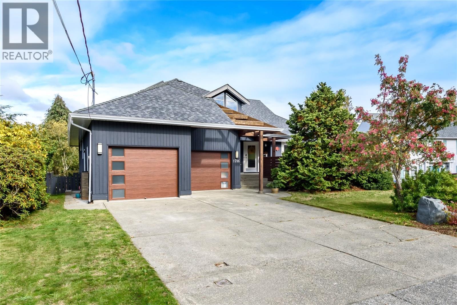 1716 Tofino
